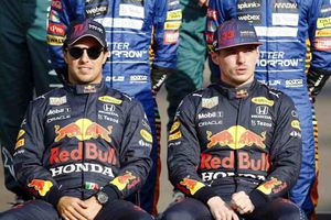 Verstappen sobre Checo Pérez: ‘Tenemos las mismas oportunidades'