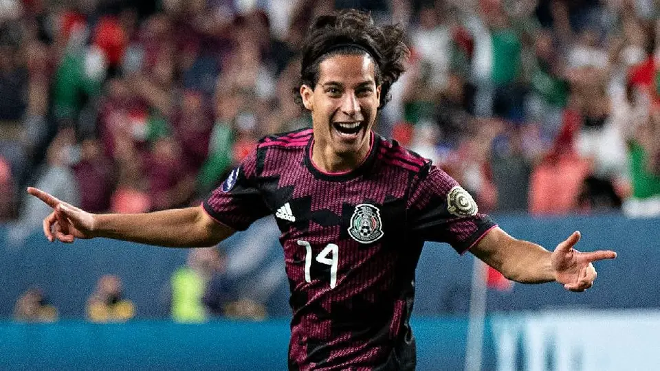 Diego Lainez sobre Tata Martino: 'Es un gran profesor, todos confiamos en él'