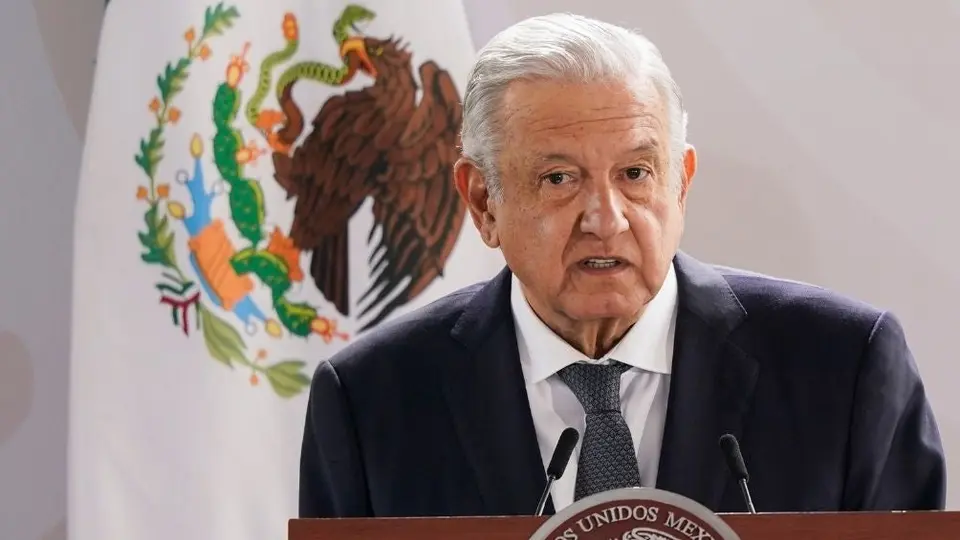 AMLO: En pláticas para controlar los precios de 25 productos de la canasta básica