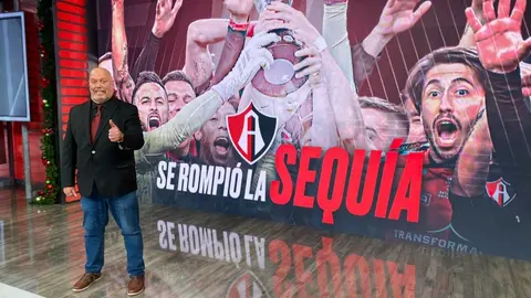 Video: Perro Bermúdez cumplió y se pintó el escudo del Atlas en la cabeza