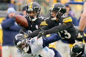 NFL: Steelers remontaron ante los Titans gracias a su férrea defensiva