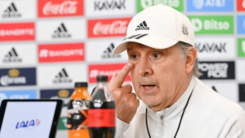 Tata Martino: ¿Qué problema tiene en el ojo el DT del Tri?