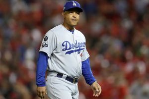 MLB: Dodgers de Los Ángeles renovaron el contrato de Dave Roberts por tres temporadas
