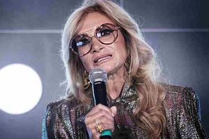 Adela Micha sobre Silvia Pinal: 'Ya no tarda en morirse'