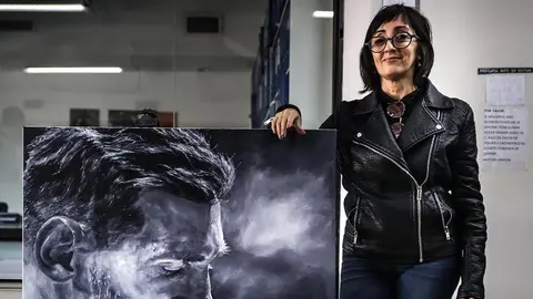 Messi: Artista argentina pinta un retrato de La Pulga, se hace viral y la invitan a Qatar