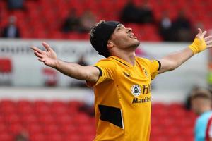 Día del Padre: Wolves felicitan a Raúl Jiménez