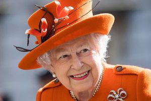Isabel II: Enferma de Covid-19 con síntomas leves; informó el Palacio de Buckingham