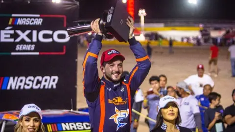 Rodrigo y Julio Rejón, con suerte totalmente diferente en la tercera fecha del NASCAR México Series