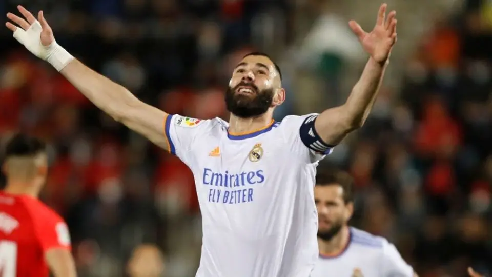 Real Madrid: Karim Benzema, en duda para el Clásico ante el Barcelona