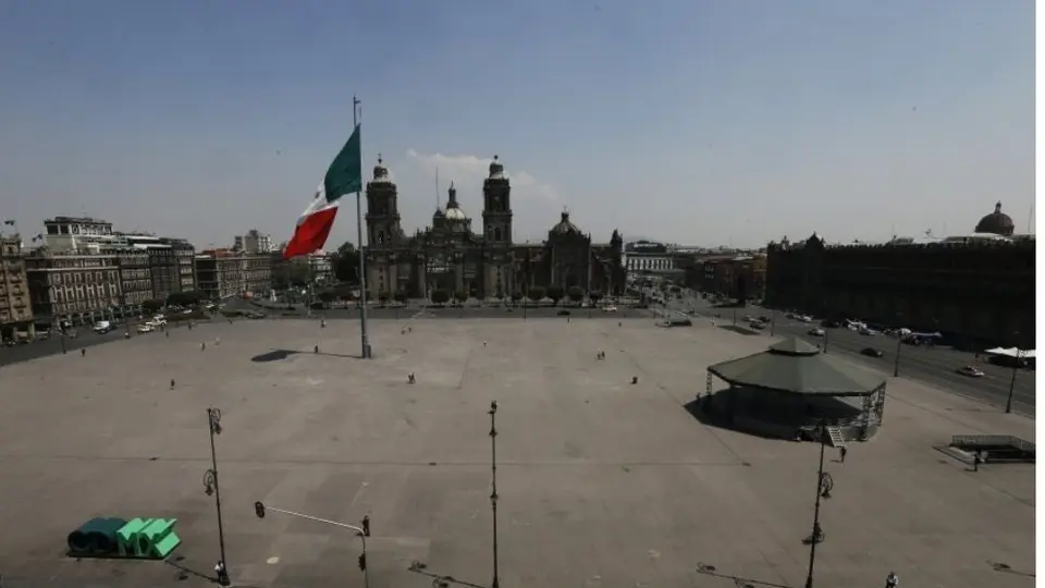 Covid-19: México registró 9 mil 242 casos nuevos; se reportaron 206 muertes