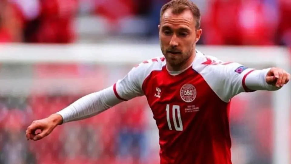 Christian Eriksen entrenó por primera vez con Brentford tras paro cardíaco