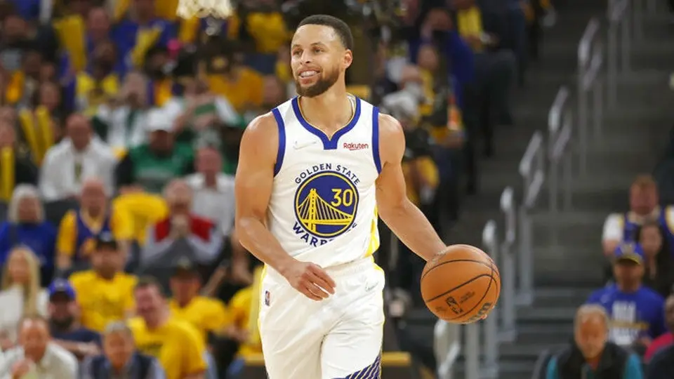 NBA: Stephen Curry 'rompió' nuevo récord al convertir la mayor cantidad de triples en un cuarto