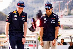 Ralf Schumacher: 'Verstappen debe aprovechar para aprenderle cosas a Checo'