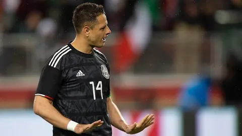 Claudio Suárez sobre Chicharito: 'Sería bueno que Tata lo llamara al Tri'