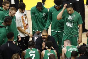 NBA: Ime Udoka, primer entrenador de los Celtics en llegar a Las Finales durante su año debut