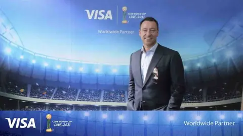 John Terry, criticado en redes sociales tras publicar fotografía con Roman Abramovich