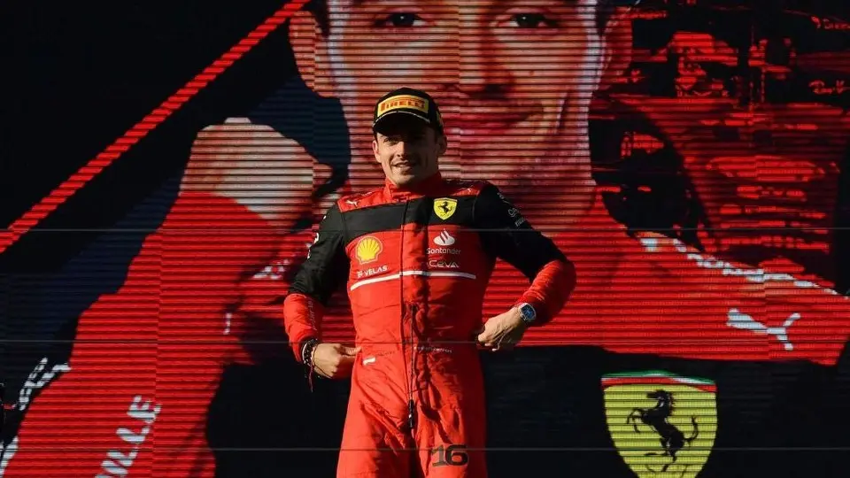 Charles Leclerc: "Van sólo tres carreras, pero si vamos así, podemos aspirar al título"