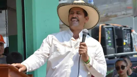 Michoacán: Asesinaron a César Arturo Valencia Caballero; alcalde de Aguililla