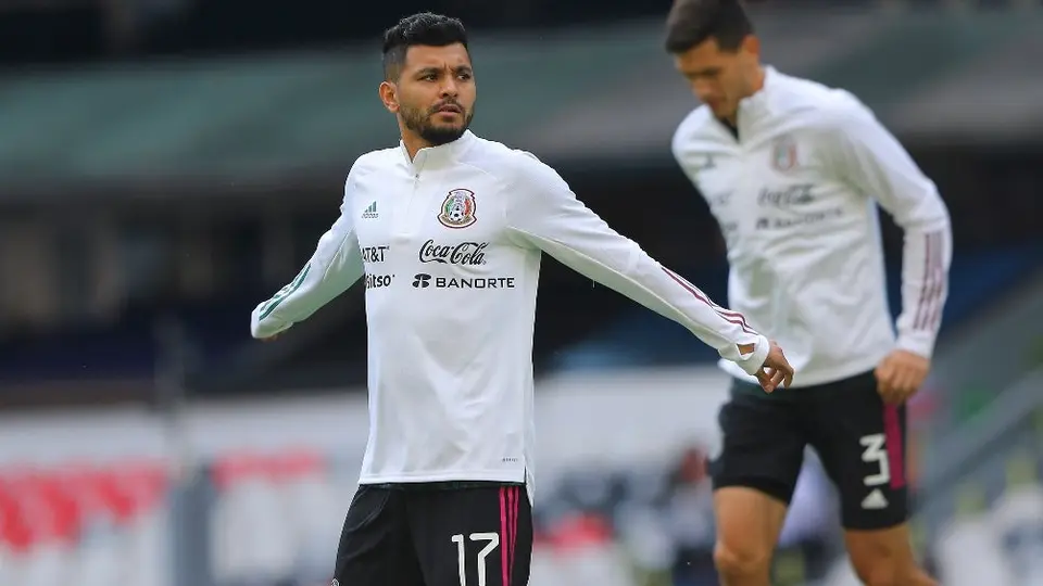 Tecatito Corona: ‘Jugar en el Estadio Azteca a veces es difícil’