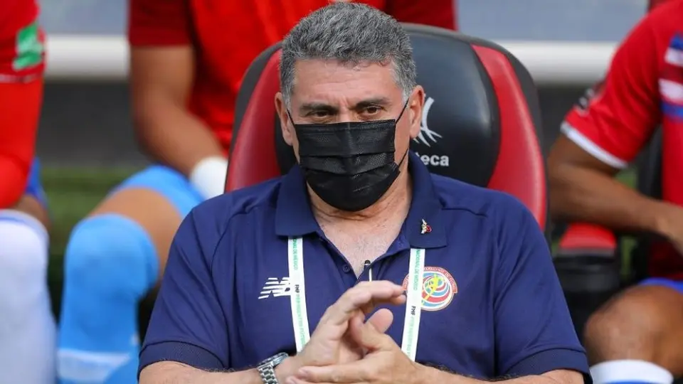 Luis Fernando Suárez: 'Es muy bueno el empate, pero tenemos que sumar muchos puntos'