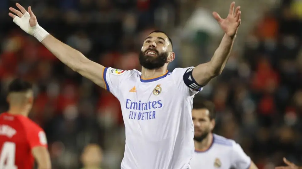 Hugo Sánchez sobre Benzema: 'El Clásico no vale arriesgarlo' 