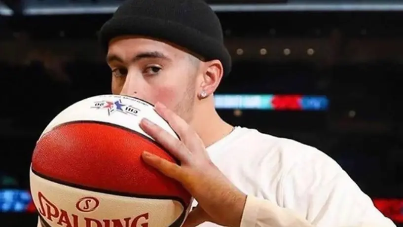 Bad Bunny: Será comentarista en un partido de baloncesto en Puerto Rico