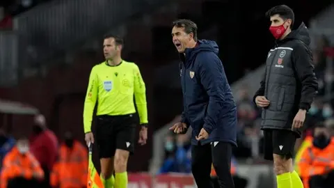Lopetegui se declaró fan de la música mexicana: 'Me sé todas las letras'