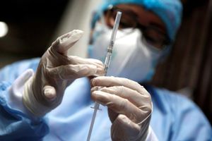 Coronavirus: Pfizer asegura tendrá lista en marzo nueva vacuna contra Ómicron