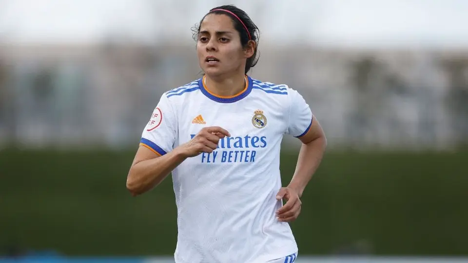 Kenti Robles sobre el Real Madrid: ‘Tenemos que poner el escudo donde se merece’