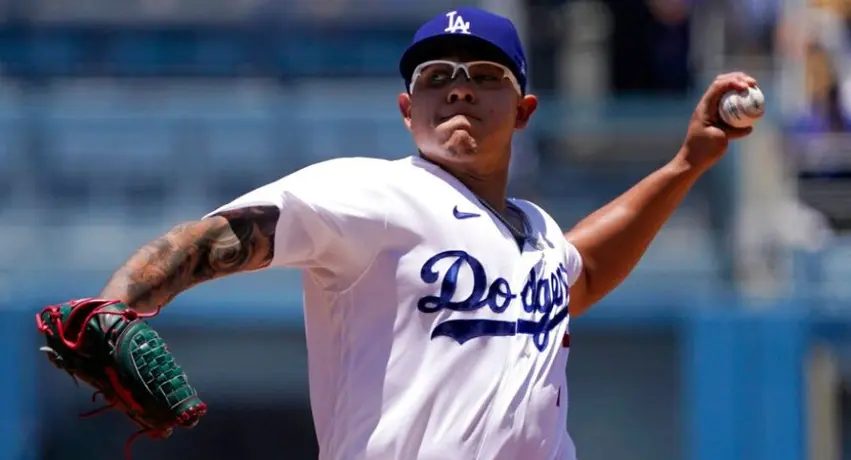 Julio Urías: El mexicano sumó su segunda derrota consecutiva tras caer ante los Mets