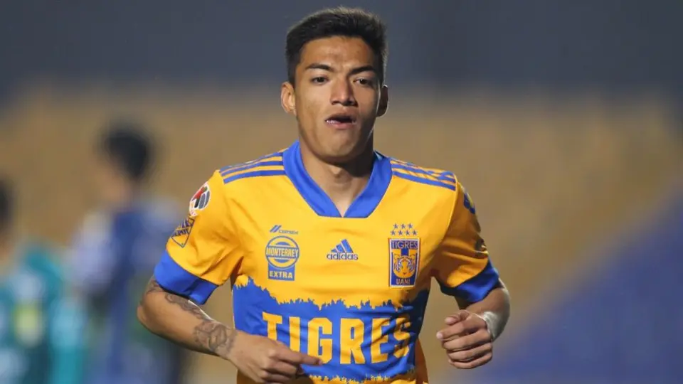 Tigres: Raymundo Fulgencio, separado del plantel temporalmente por escándalo