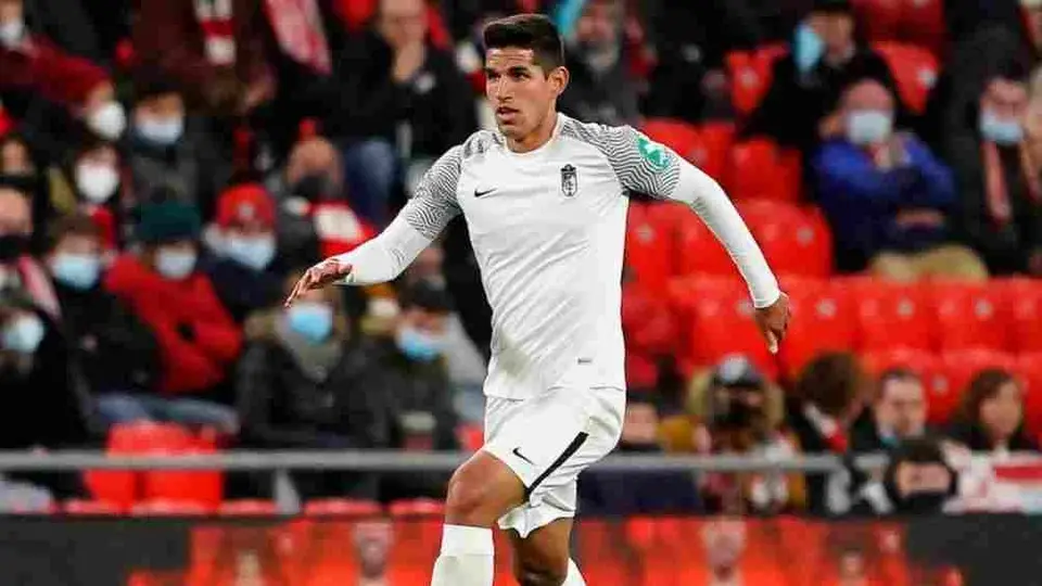 Cruz Azul: Luis Abram, quinto futbolista peruano en jugar para La Máquina