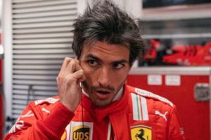 Carlos Sainz y sus espectaculares vacaciones junto a su novia