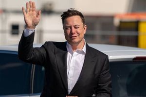 Elon Musk: 'Dobló' su reto a Putin y cambió su nombre en Twitter
