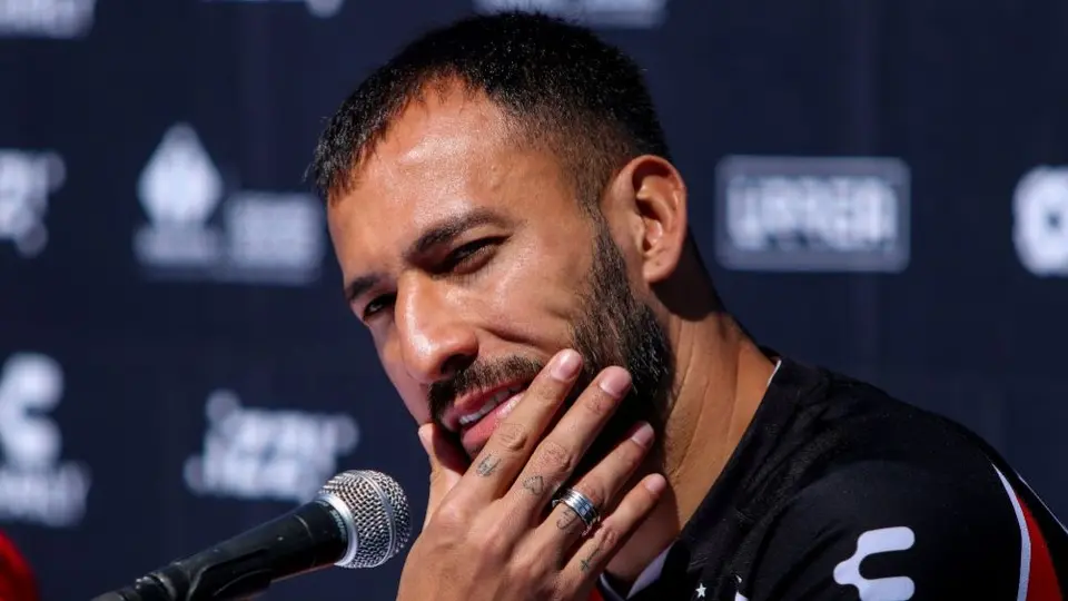 Emanuel Aguilera sobre el Clásico Tapatío: 'Me siento ilusionado de vivirlo en la cancha'