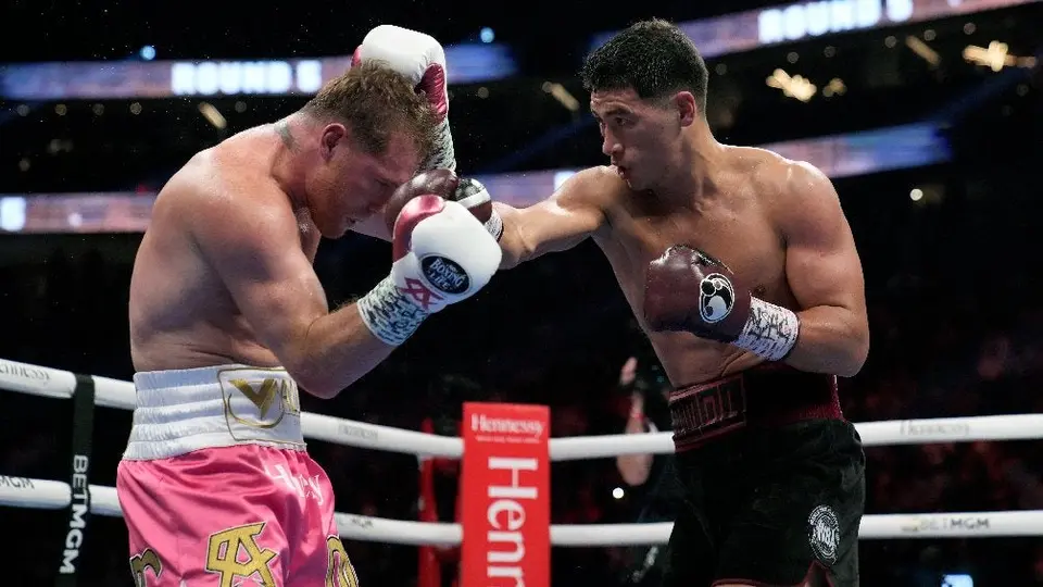 Irarragorri dedicó mensaje al Canelo: 'En las derrotas se construyen los grandes triunfos'