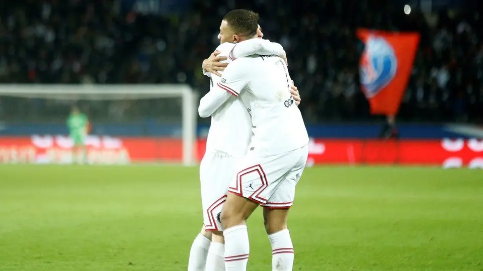 Benzema elogió al tridente Messi-Neymar-Mbappé: 'Son jugadores top'