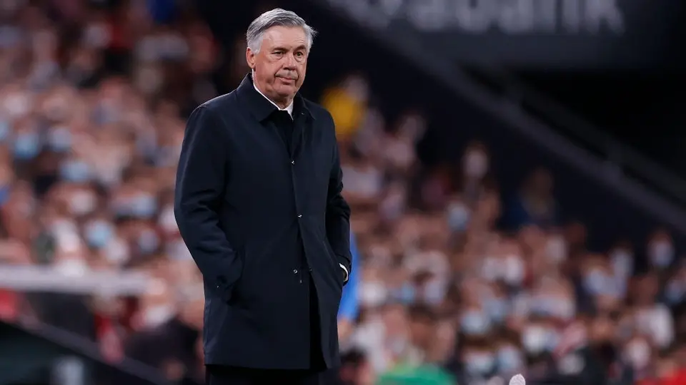Ancelotti le respondió a Xavi: 'Hay un protocolo y tenemos que respetarlo'