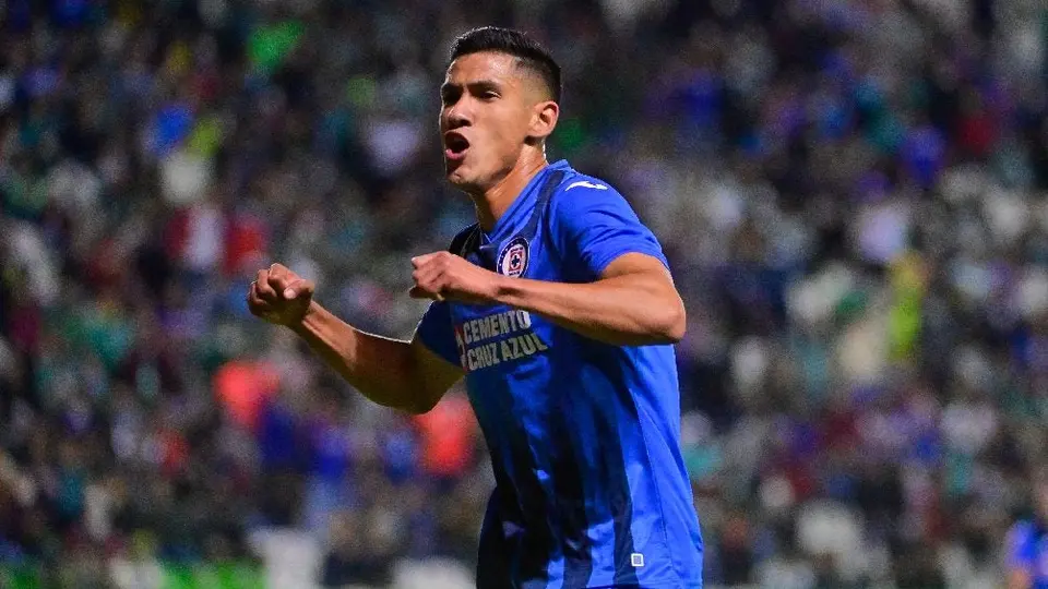 Uriel Antuna tras su gol ante León: 'Estoy contento, feliz de estar en Cruz Azul'