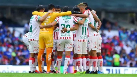Necaxa: Aficionados de los Rayos fueron retirados del estadio Azteca