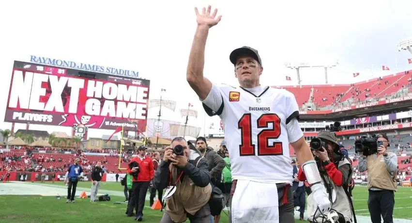 Excompañero de Brady: 'No me sorprendería si Tom se retira esta temporada'