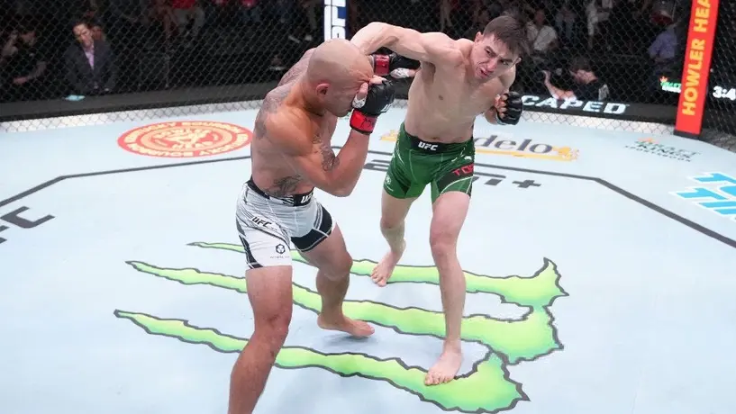 UFC: Manuel Torres debutó con un nocaut técnico ante Frank Camacho