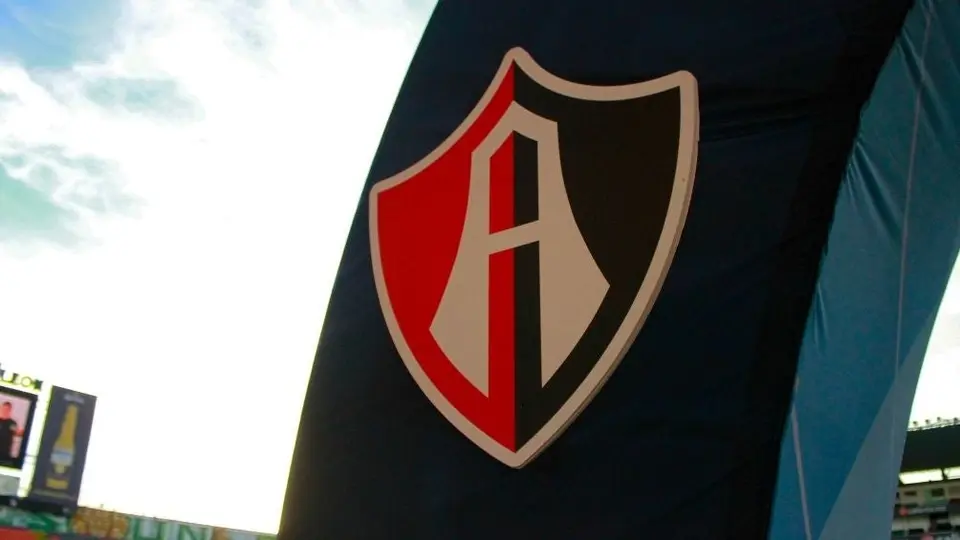 Atlas: Comenzó la construcción de la nueva Academia Rojinegra