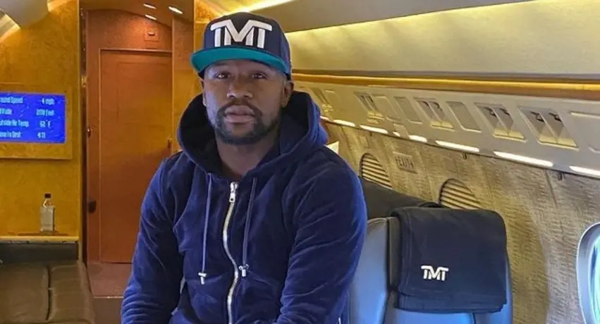 Fan de Floyd Mayweather reaccionó de manera extraña tras encontrárselo en Dubái