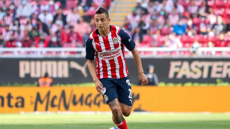 Piojo Alvarado: 'Hay más presión en Chivas que en Cruz Azul'