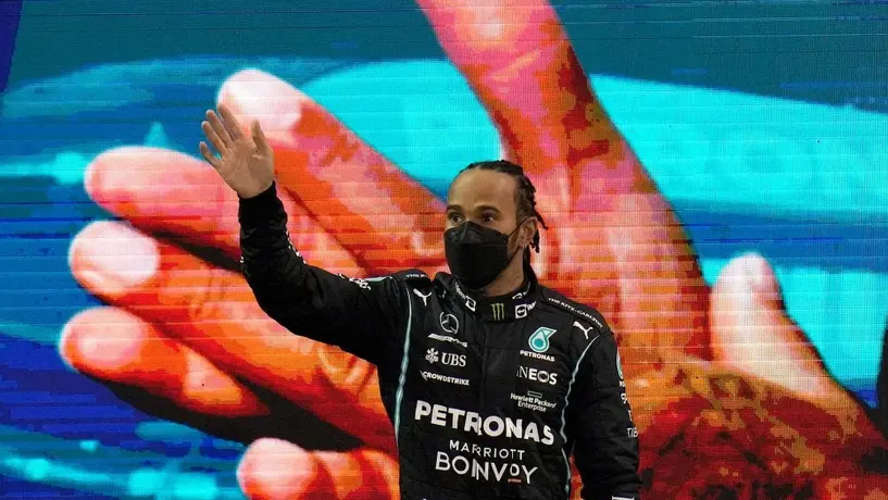 Bernie Ecclestone: 'Hamilton se retira, no correrá el próximo año'