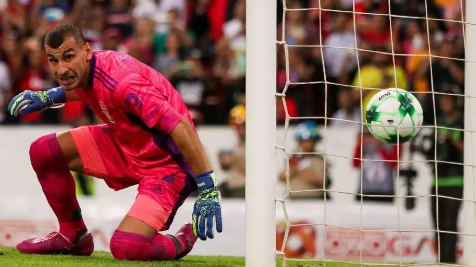 Tigres: Mauricio Culebro aseguró que no se siente aludido por los insultos de Nahuel Guzmán