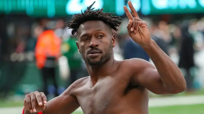 Antonio Brown: 'No renuncié, me corrieron; Me sacaron como a un animal'