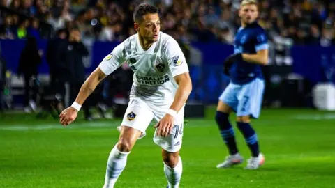 Chicharito Hernández: Encendió las redes tras publicar foto sin ropa