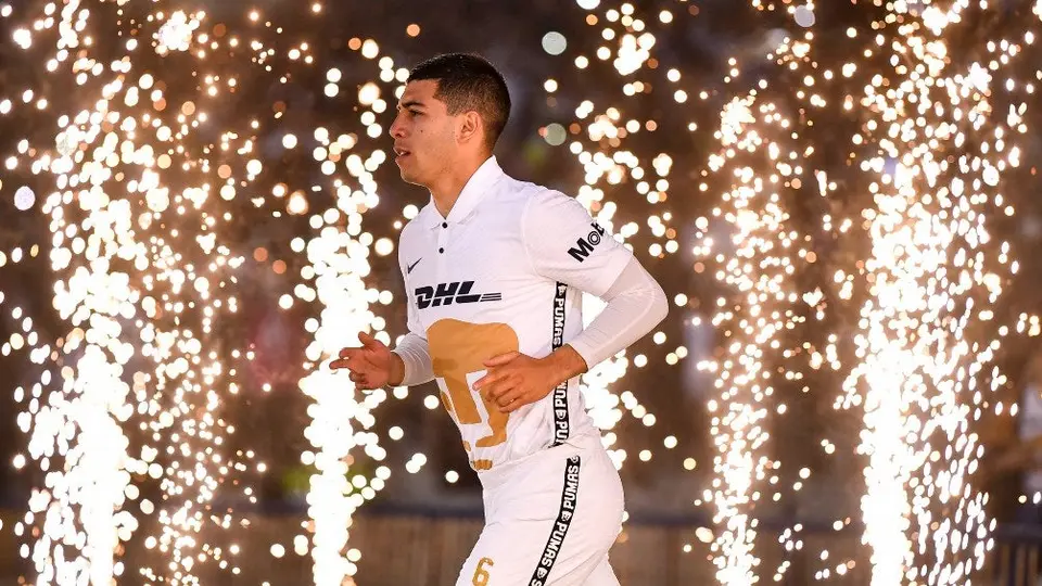 Pumas: ¿Quién será el sustituto de Erik Lira en la media cancha?